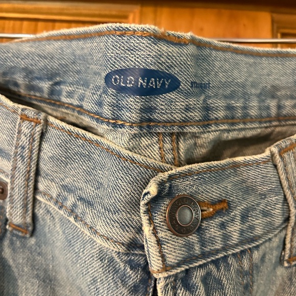 Old Navy Straight Jean - Picture 2 of 4